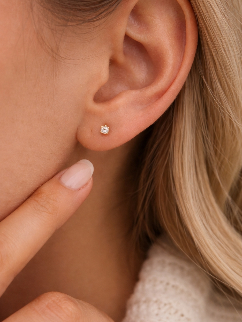 Classic White Solitaire Stud Earrings - 14kt Gold